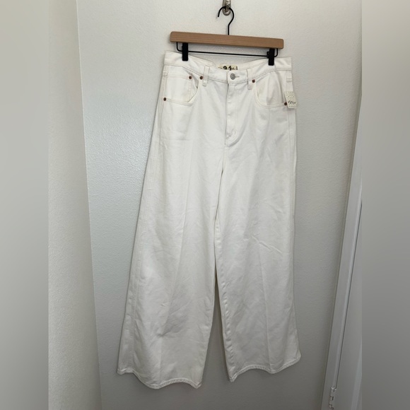 NWT We the Free Crvy Wide Leg Jeans size 31 - Picture 3 of 11